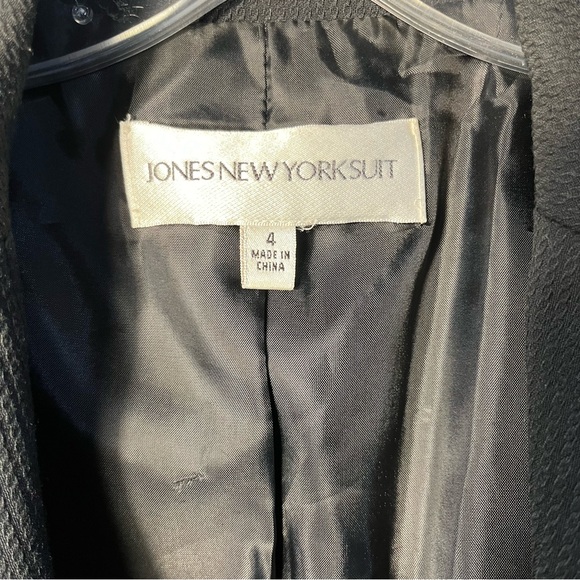 Jones New York Classic Black Skirt Suit - Picture 4 of 10